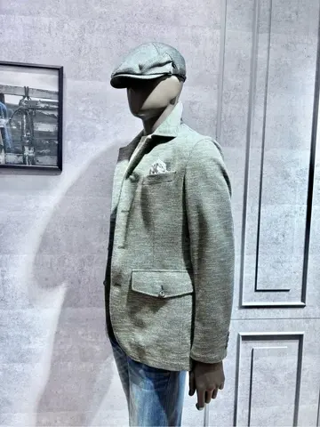 JOSEPH ABBOUD 二澤 コーディネート画像