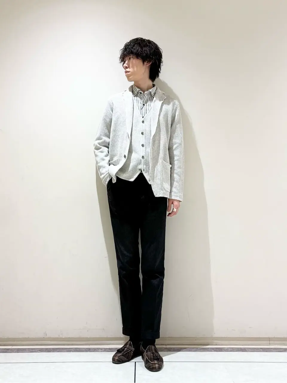 JOSEPH ABBOUD 近藤 コーディネート画像