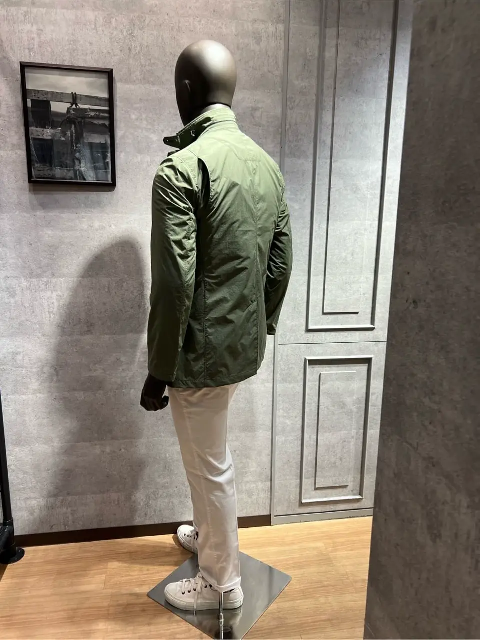 JOSEPH ABBOUD 上條 コーディネート画像