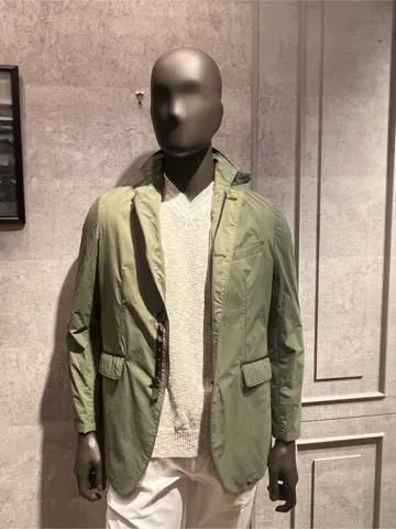 JOSEPH ABBOUD 上條 コーディネート画像