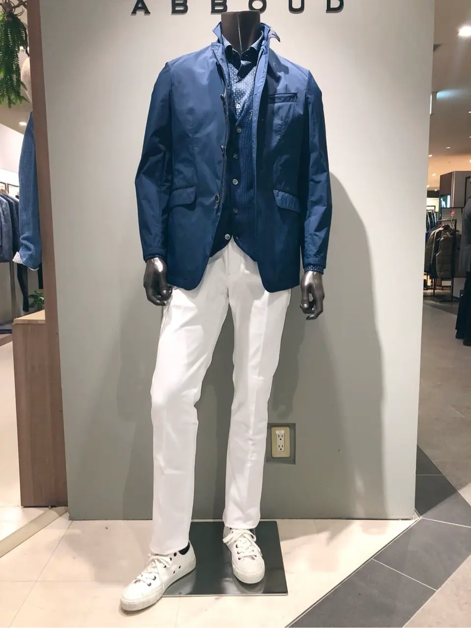 JOSEPH ABBOUD 川田 コーディネート画像