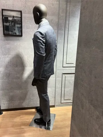 JOSEPH ABBOUD 上條 コーディネート画像