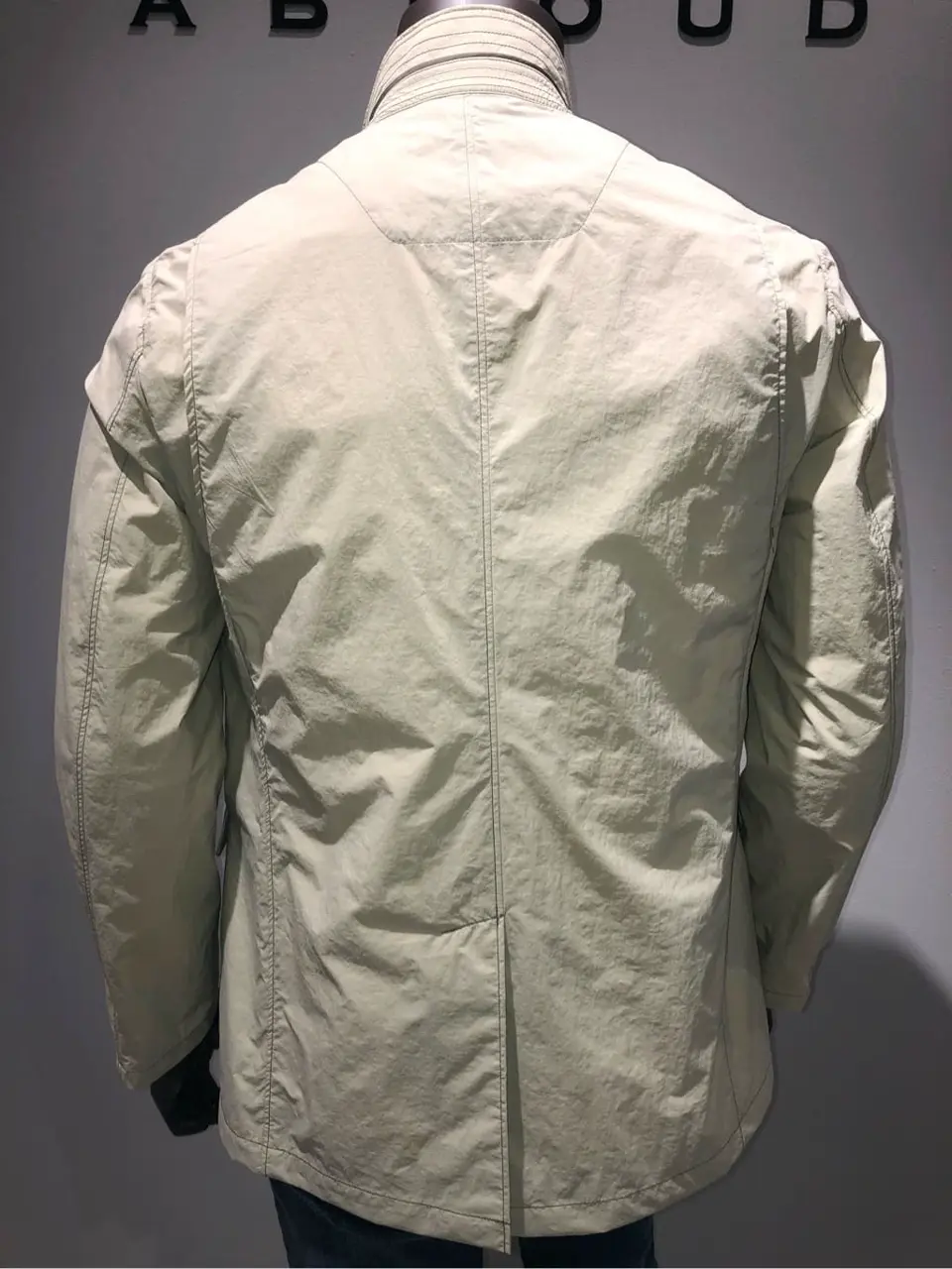 JOSEPH ABBOUD 川田 コーディネート画像