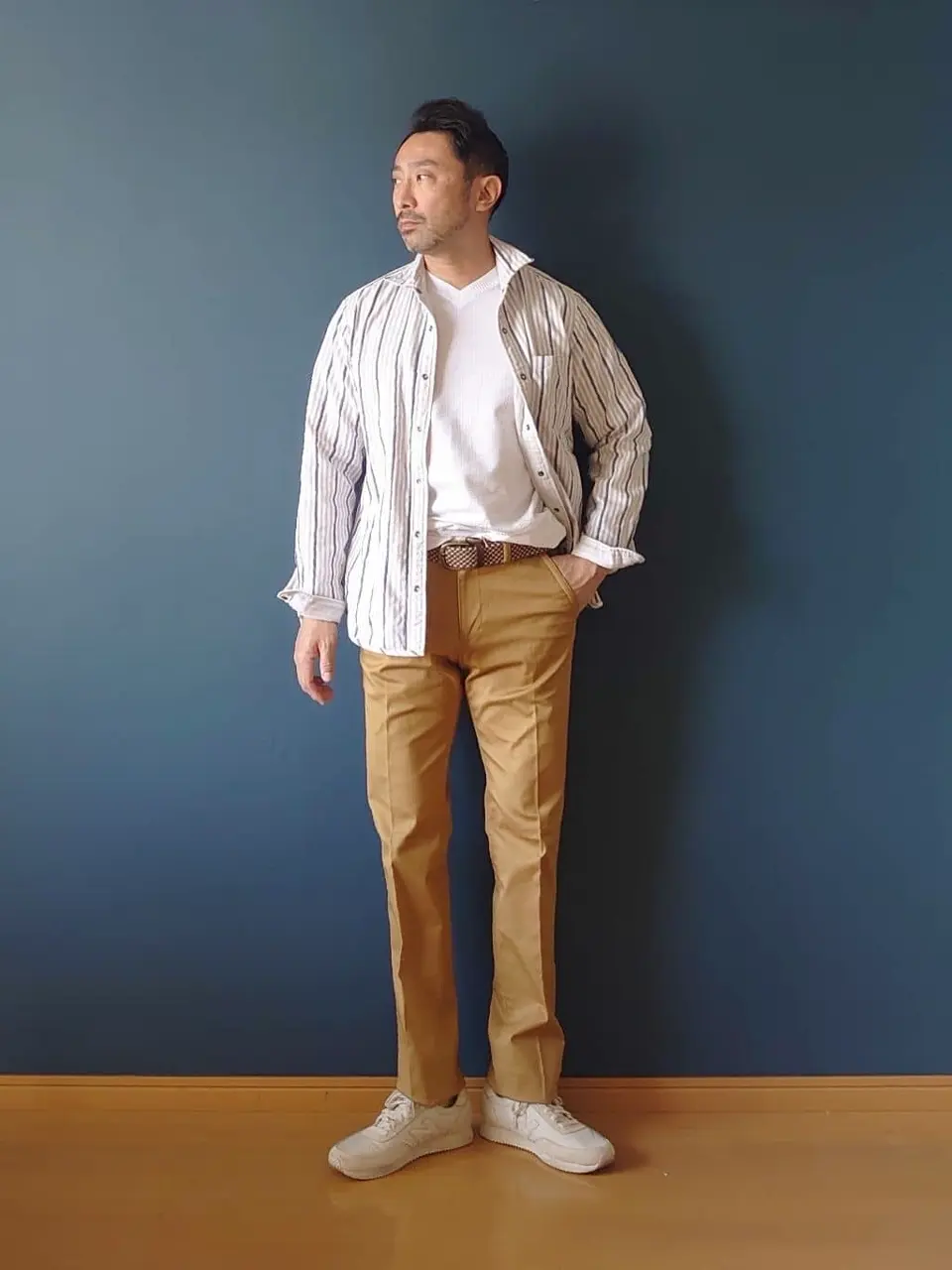 JOSEPH ABBOUD 安東 コーディネート画像