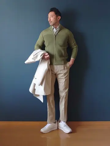 JOSEPH ABBOUD 安東 コーディネート画像