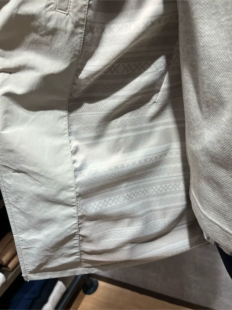 JOSEPH ABBOUD 上條 コーディネート画像