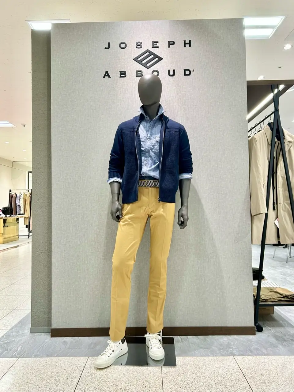 JOSEPH ABBOUD 上田 コーディネート画像