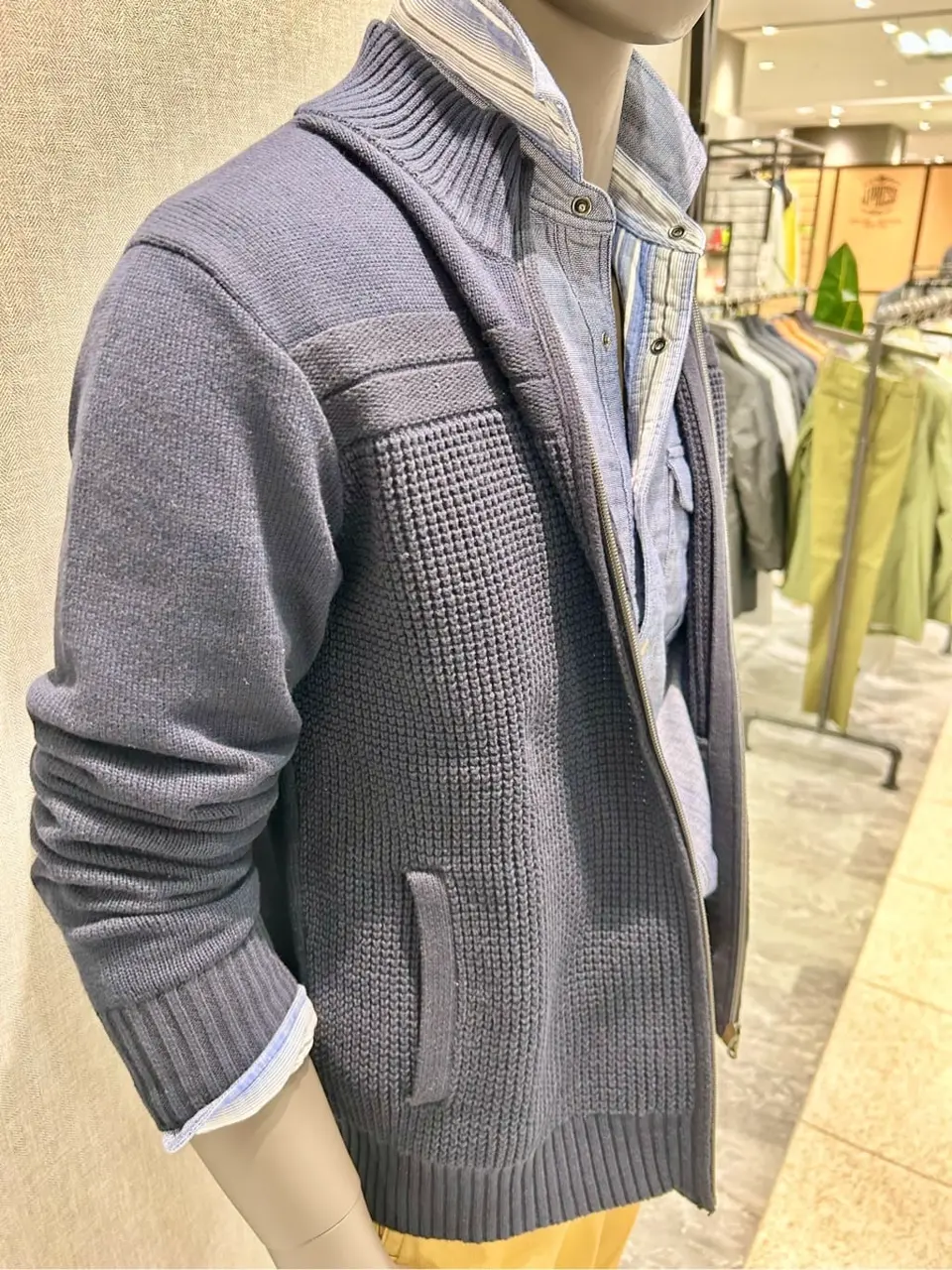JOSEPH ABBOUD 上田 コーディネート画像