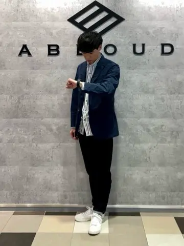 JOSEPH ABBOUD 足立 コーディネート画像