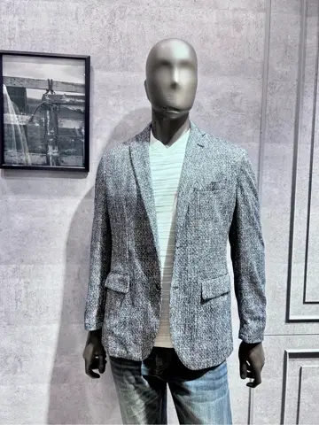 JOSEPH ABBOUD 二澤 コーディネート画像