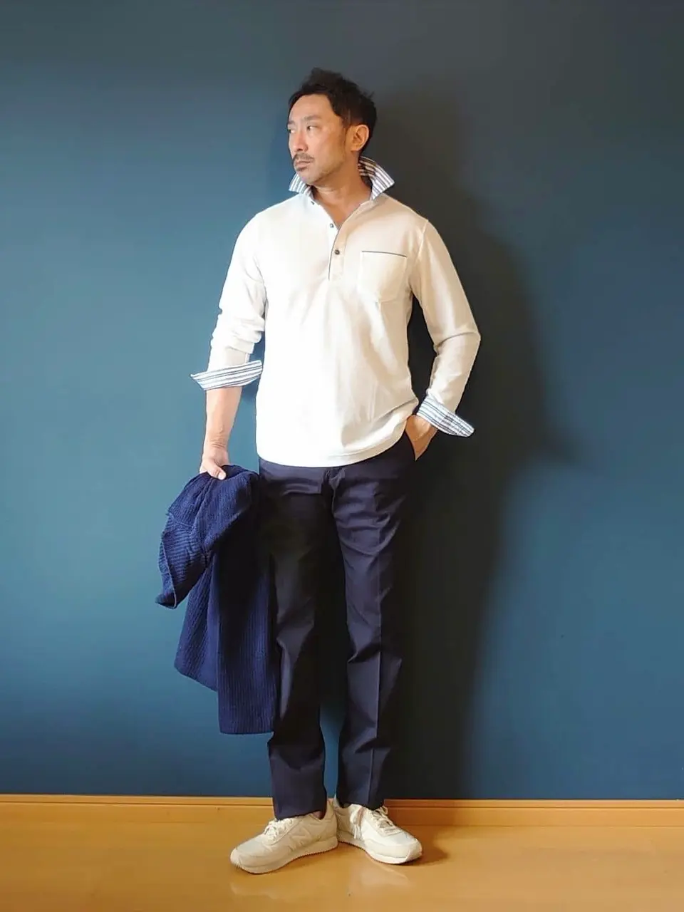 JOSEPH ABBOUD 安東 コーディネート画像