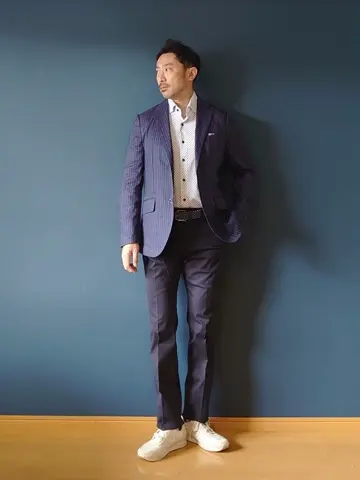 JOSEPH ABBOUD 安東 コーディネート画像