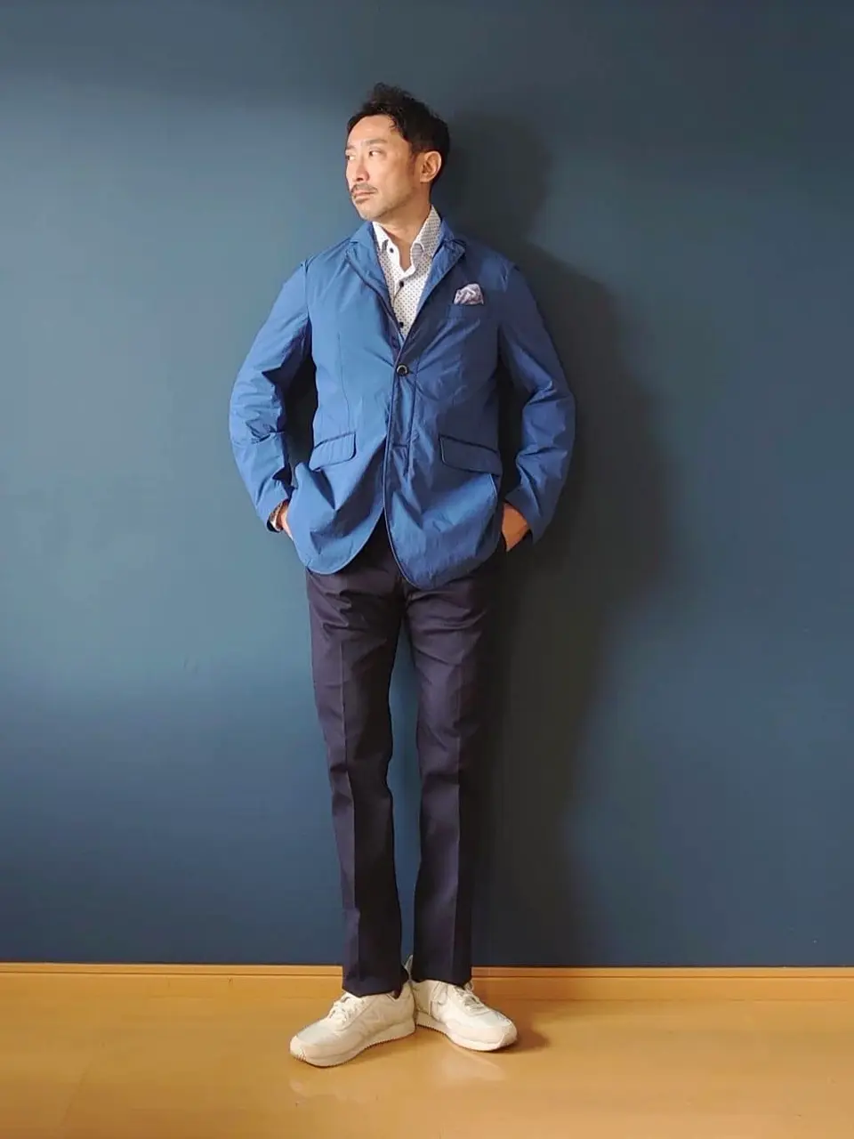 JOSEPH ABBOUD 安東 コーディネート画像