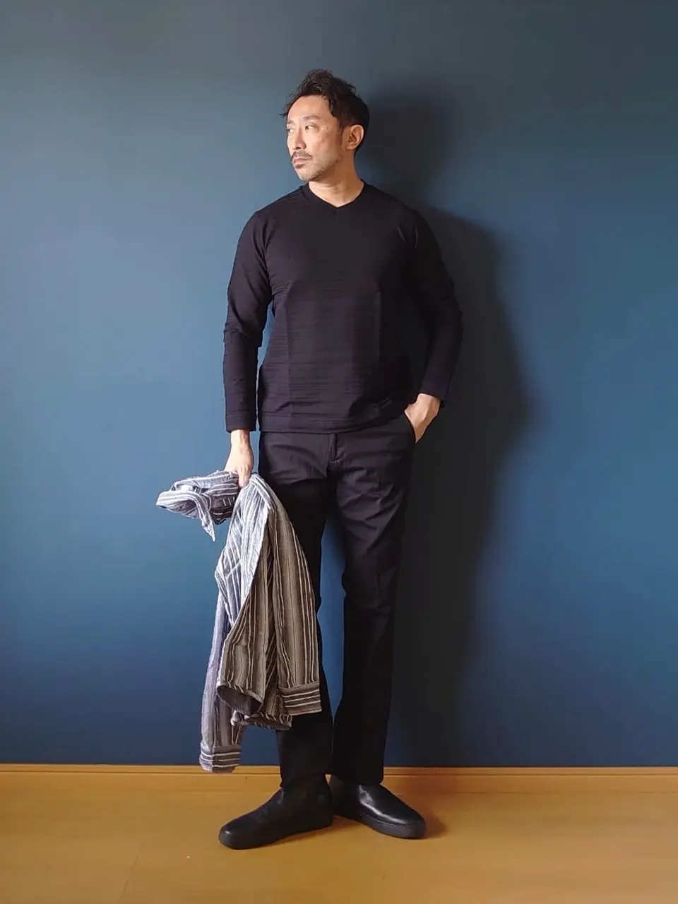 JOSEPH ABBOUD 安東 コーディネート画像