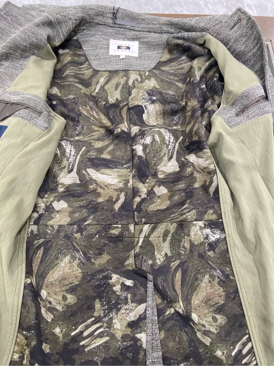 JOSEPH ABBOUD たかい　かおり コーディネート画像