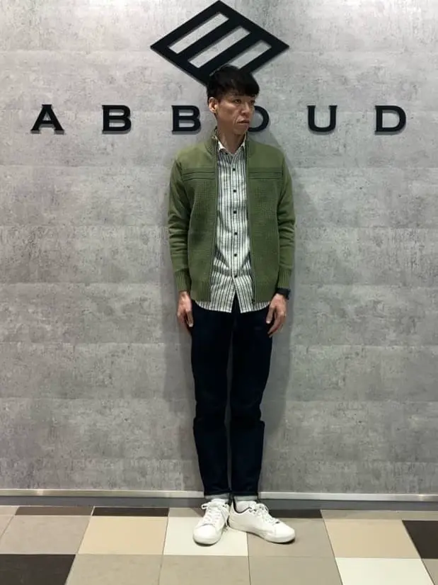 JOSEPH ABBOUD 足立 コーディネート画像