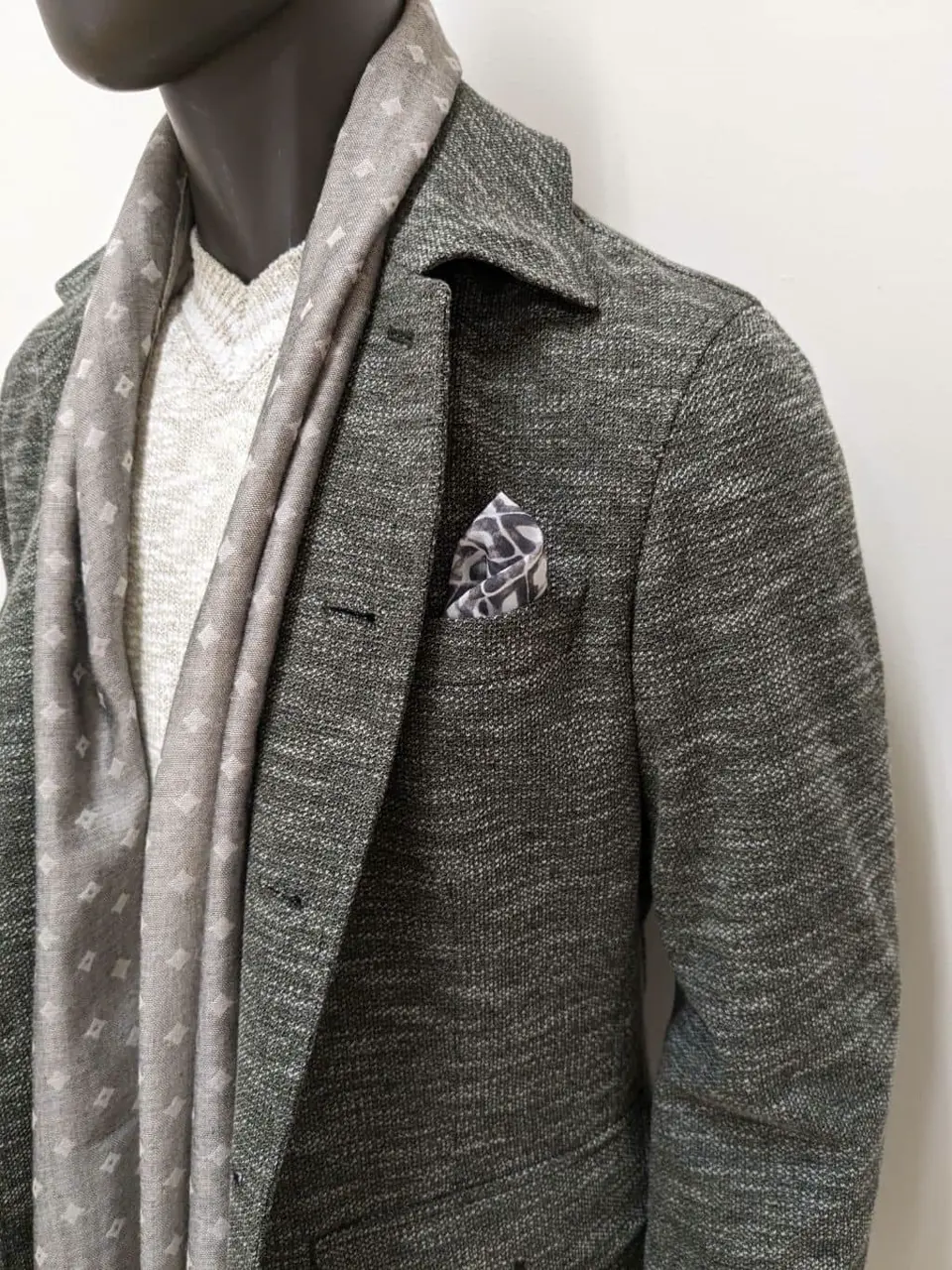 JOSEPH ABBOUD 大久 コーディネート画像