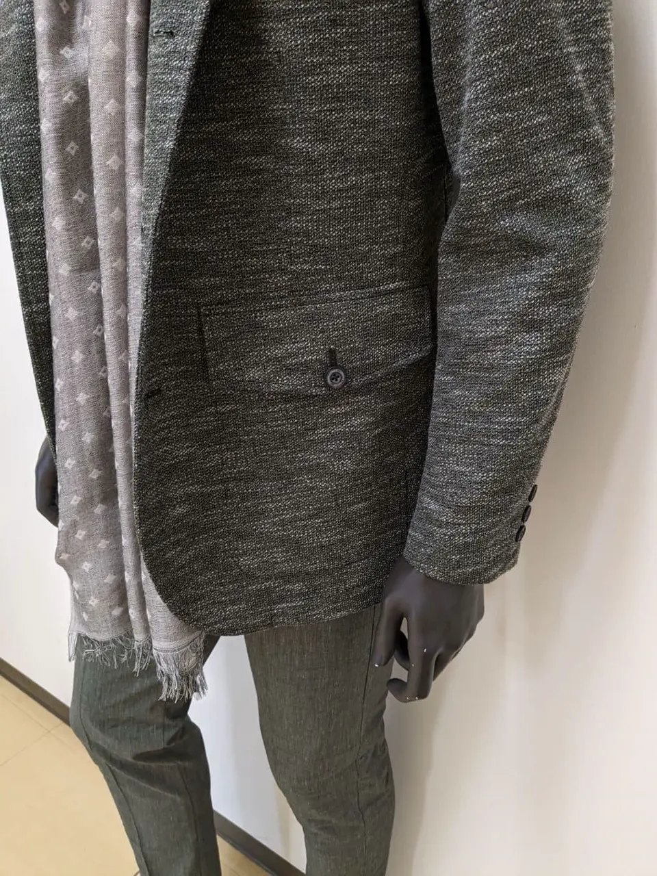 JOSEPH ABBOUD 大久 コーディネート画像