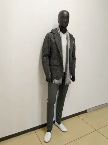 JOSEPH ABBOUD 大久 コーディネート画像