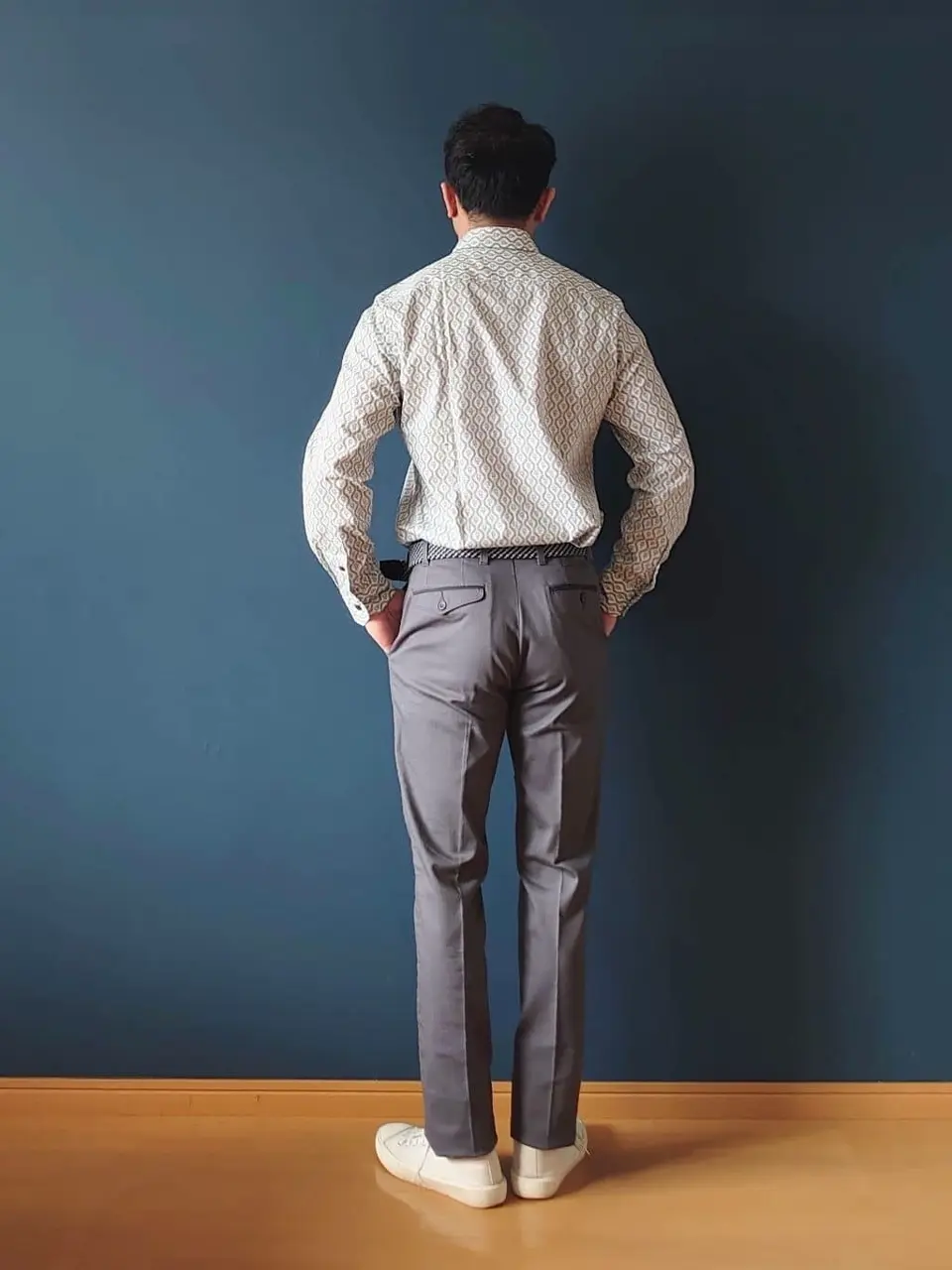 JOSEPH ABBOUD 安東 コーディネート画像