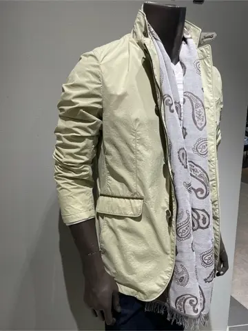 JOSEPH ABBOUD 伊津野 コーディネート画像