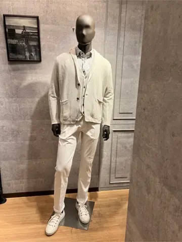 JOSEPH ABBOUD 上條 コーディネート画像