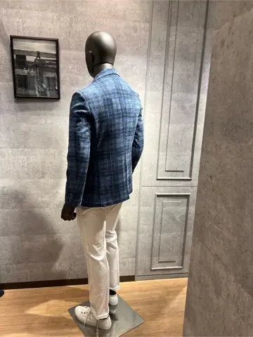 JOSEPH ABBOUD 上條 コーディネート画像