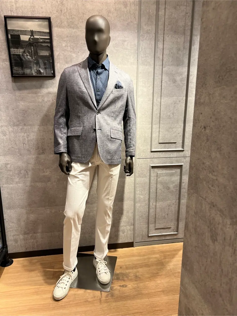 JOSEPH ABBOUD 上條 コーディネート画像