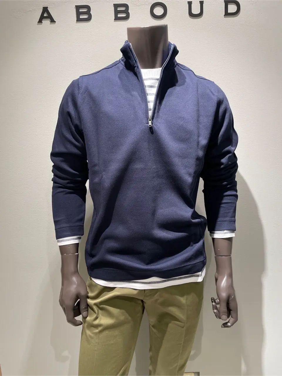 JOSEPH ABBOUD 伊津野 コーディネート画像