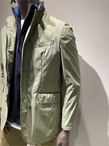 JOSEPH ABBOUD 伊津野 コーディネート画像