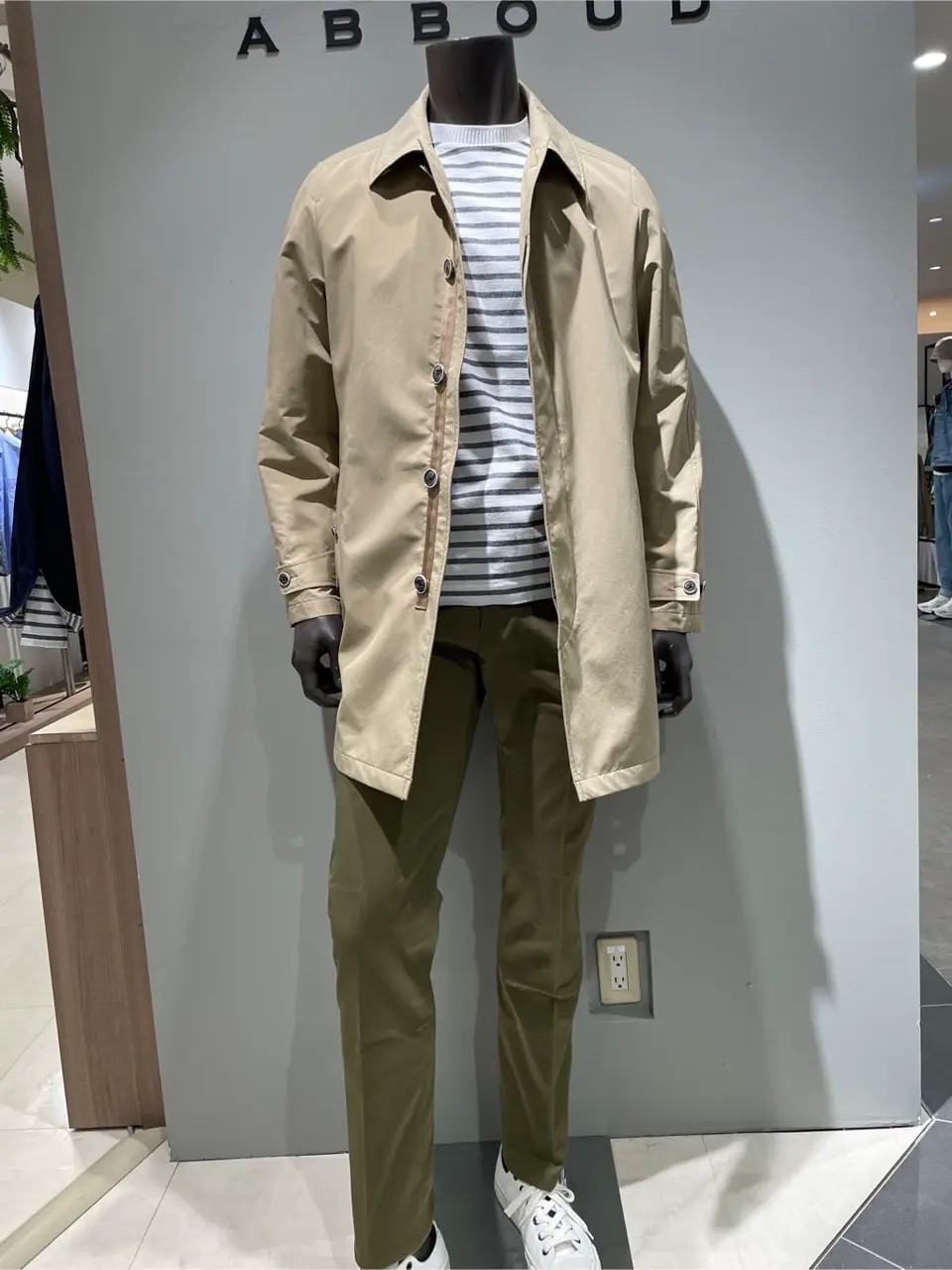 JOSEPH ABBOUD 伊津野 コーディネート画像