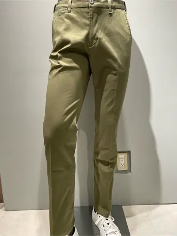 JOSEPH ABBOUD 伊津野 コーディネート画像