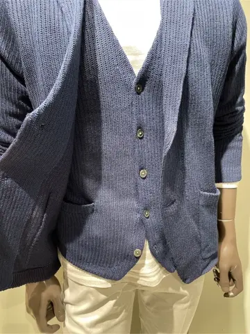 JOSEPH ABBOUD 伊津野 コーディネート画像