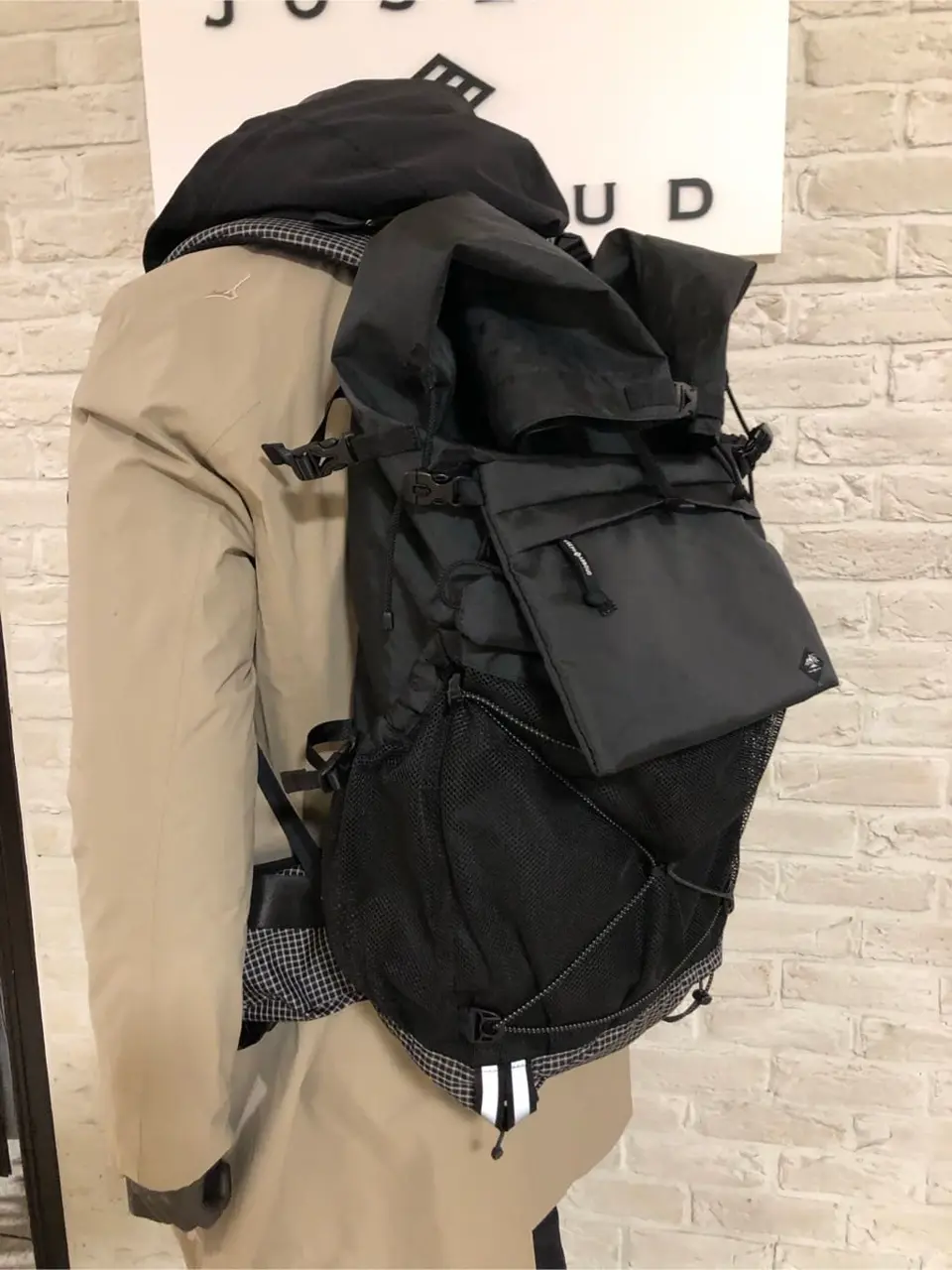 JOSEPH ABBOUD 山口 コーディネート画像