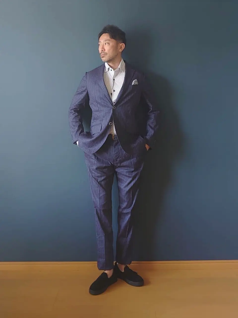 JOSEPH ABBOUD 安東 コーディネート画像