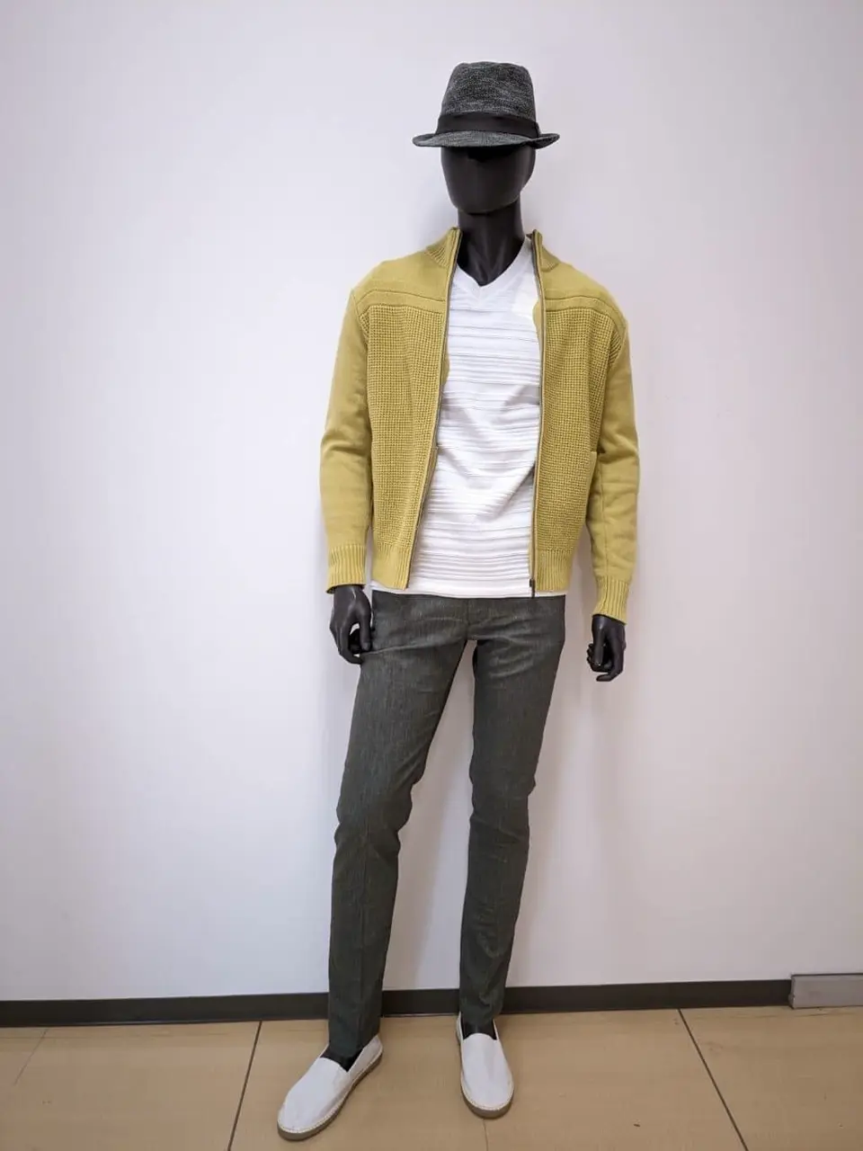 JOSEPH ABBOUD 大久 コーディネート画像