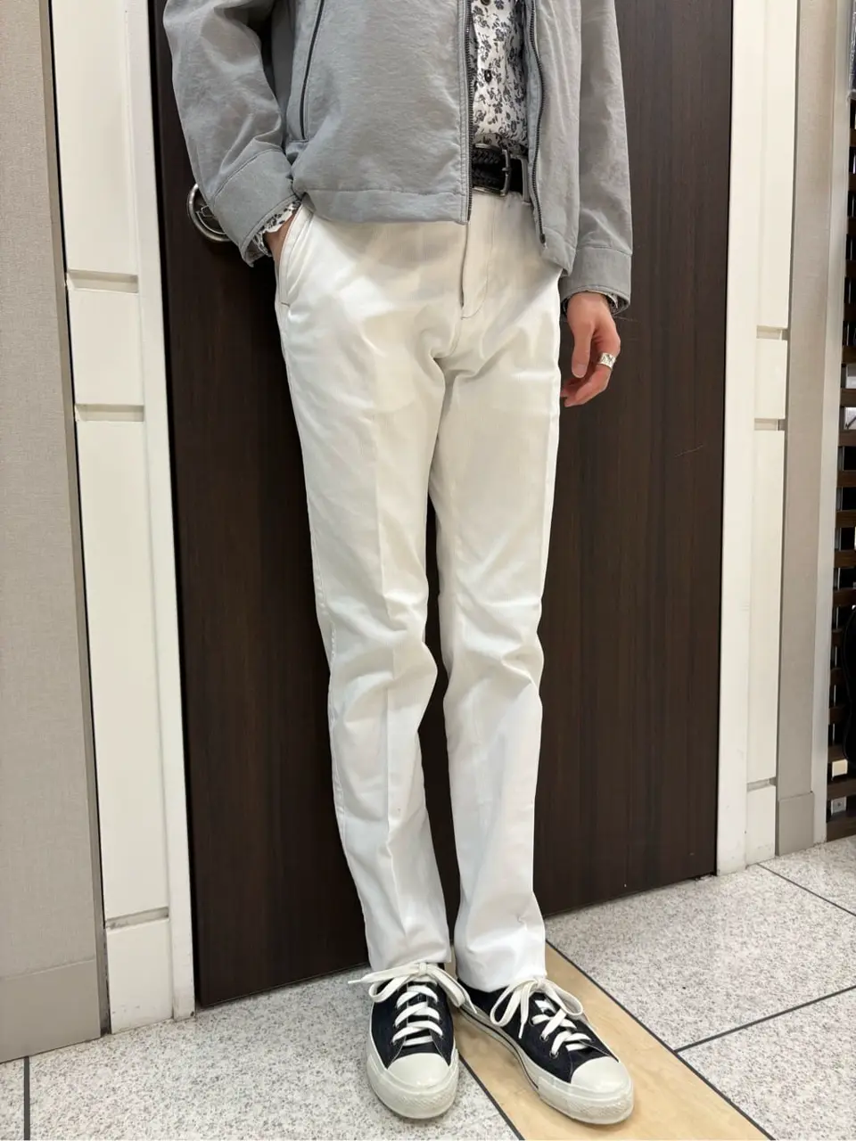 JOSEPH ABBOUD 近藤 コーディネート画像