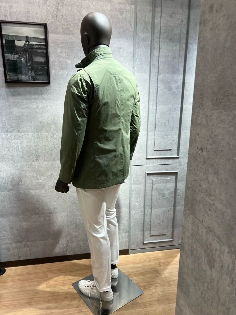 JOSEPH ABBOUD 上條 コーディネート画像