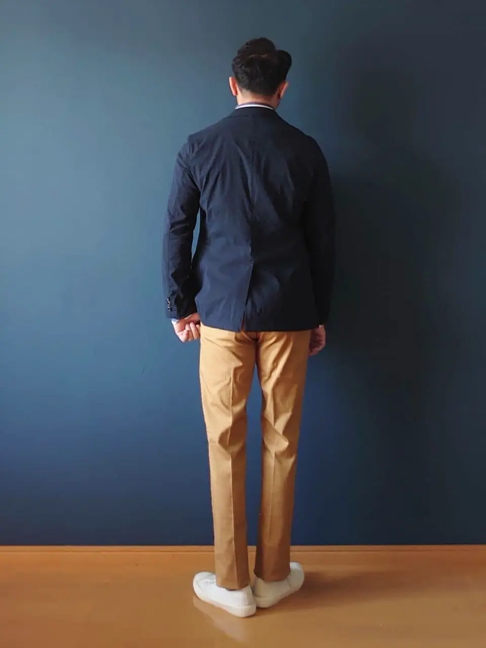 JOSEPH ABBOUD 安東 コーディネート画像