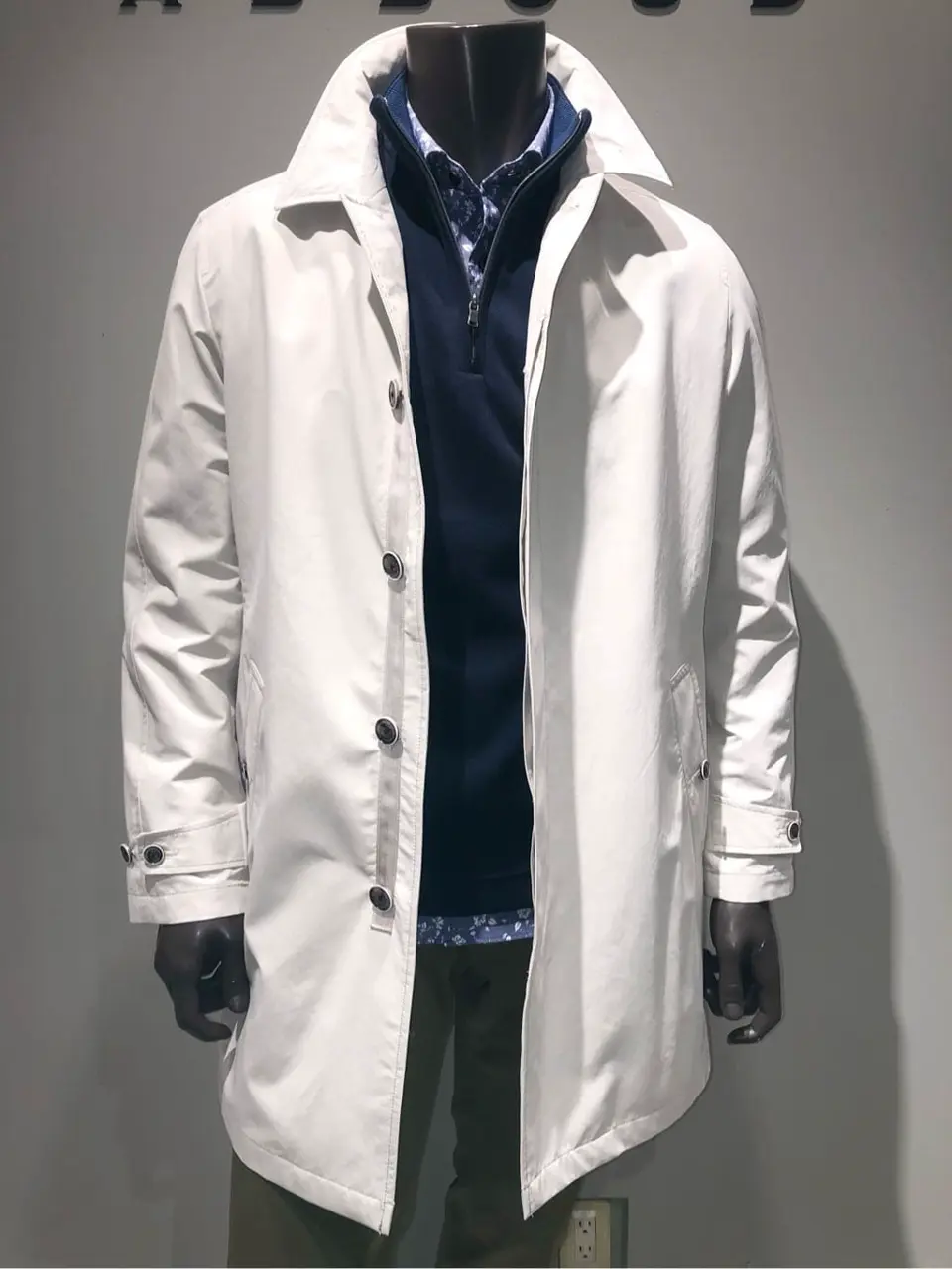 JOSEPH ABBOUD 川田 コーディネート画像