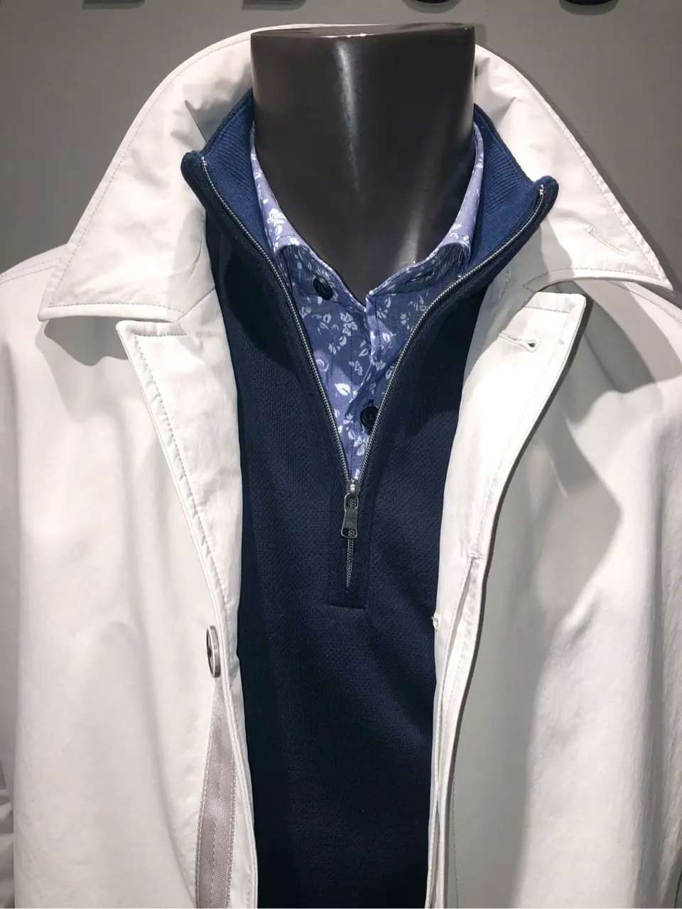 JOSEPH ABBOUD 川田 コーディネート画像