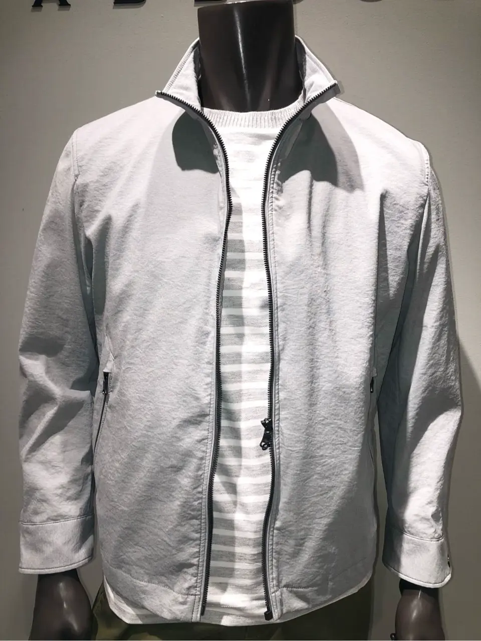 JOSEPH ABBOUD 川田 コーディネート画像