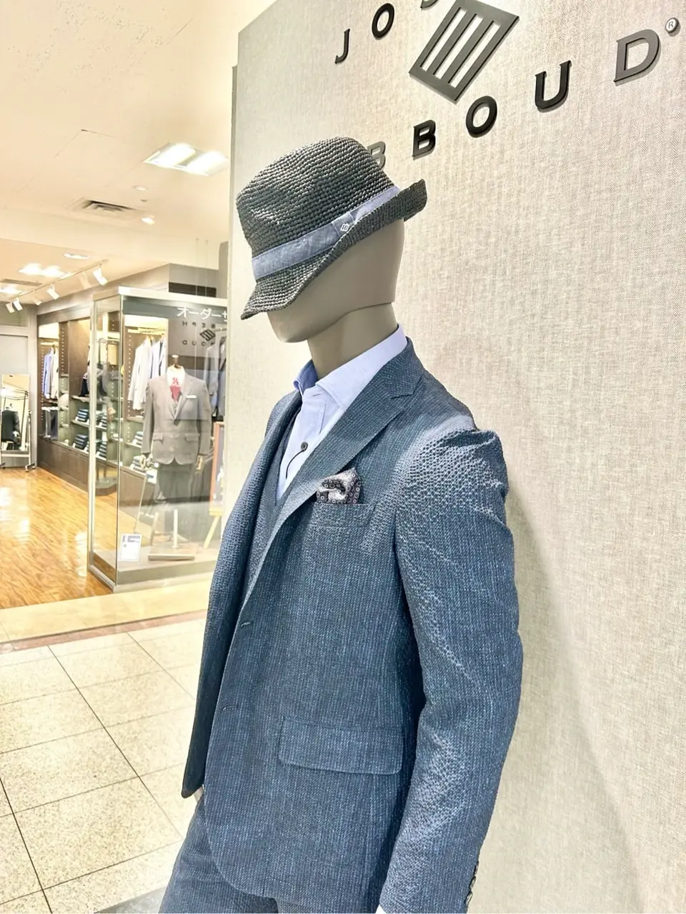 JOSEPH ABBOUD 上田 コーディネート画像