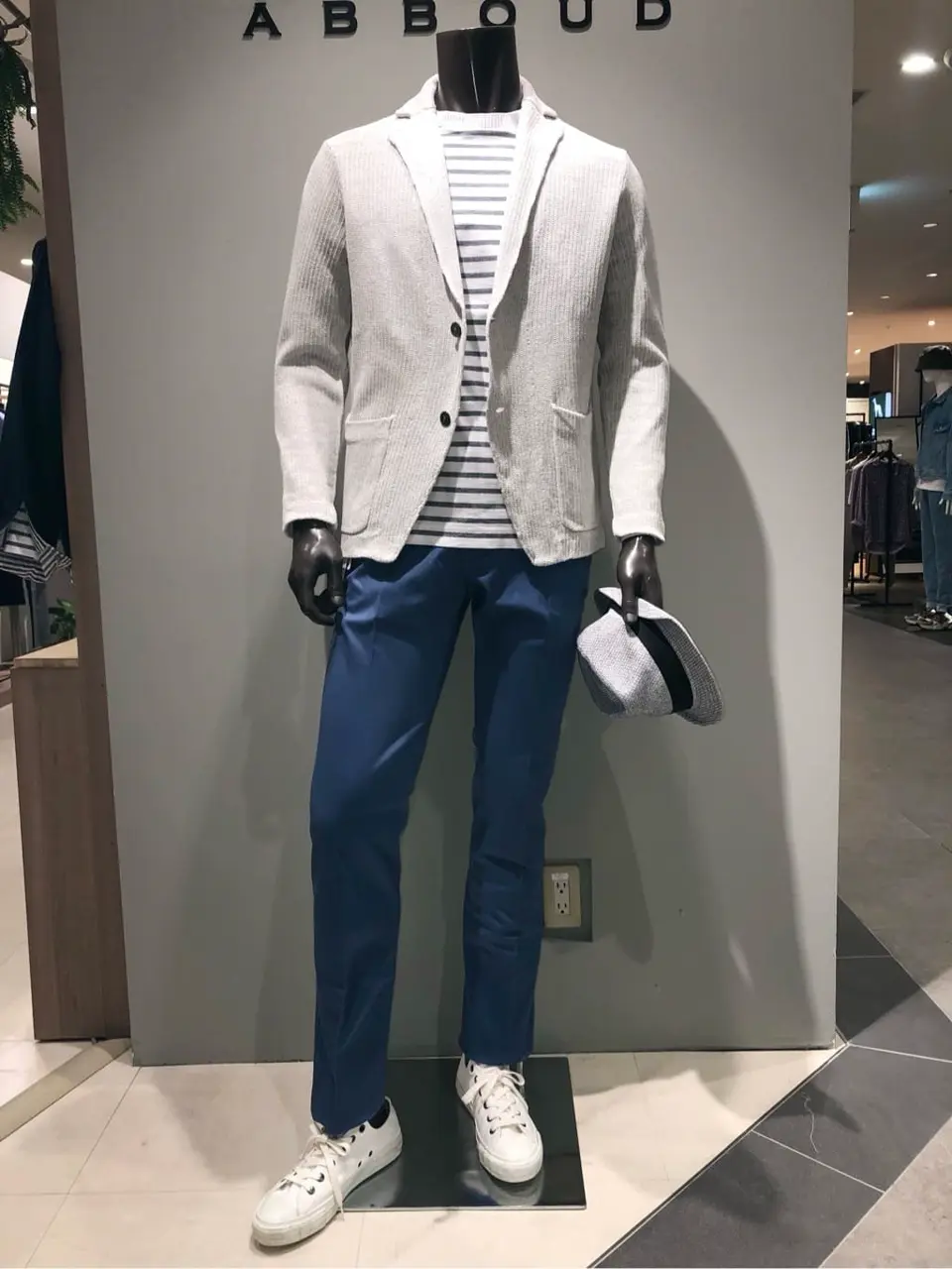 JOSEPH ABBOUD 川田 コーディネート画像