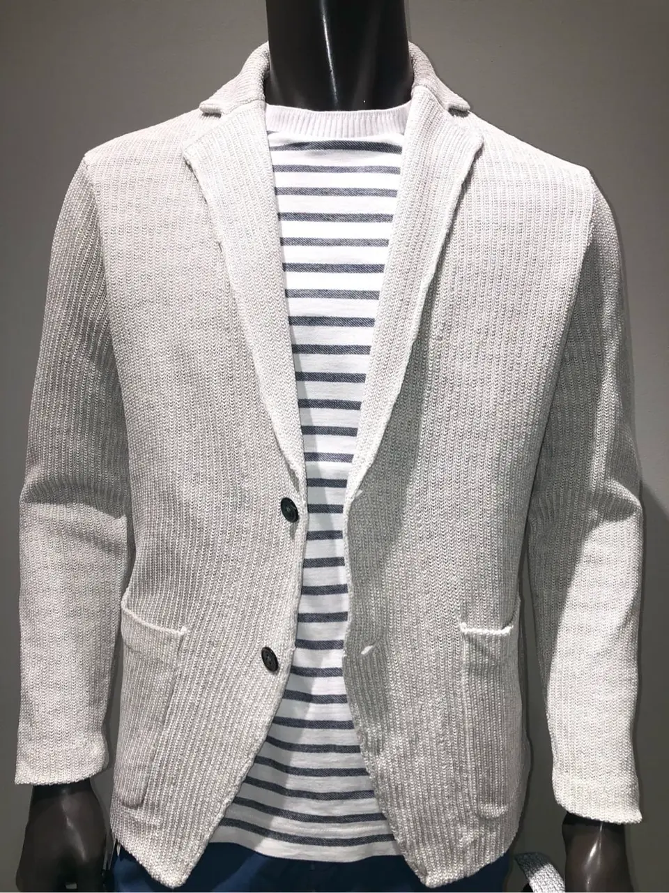 JOSEPH ABBOUD 川田 コーディネート画像