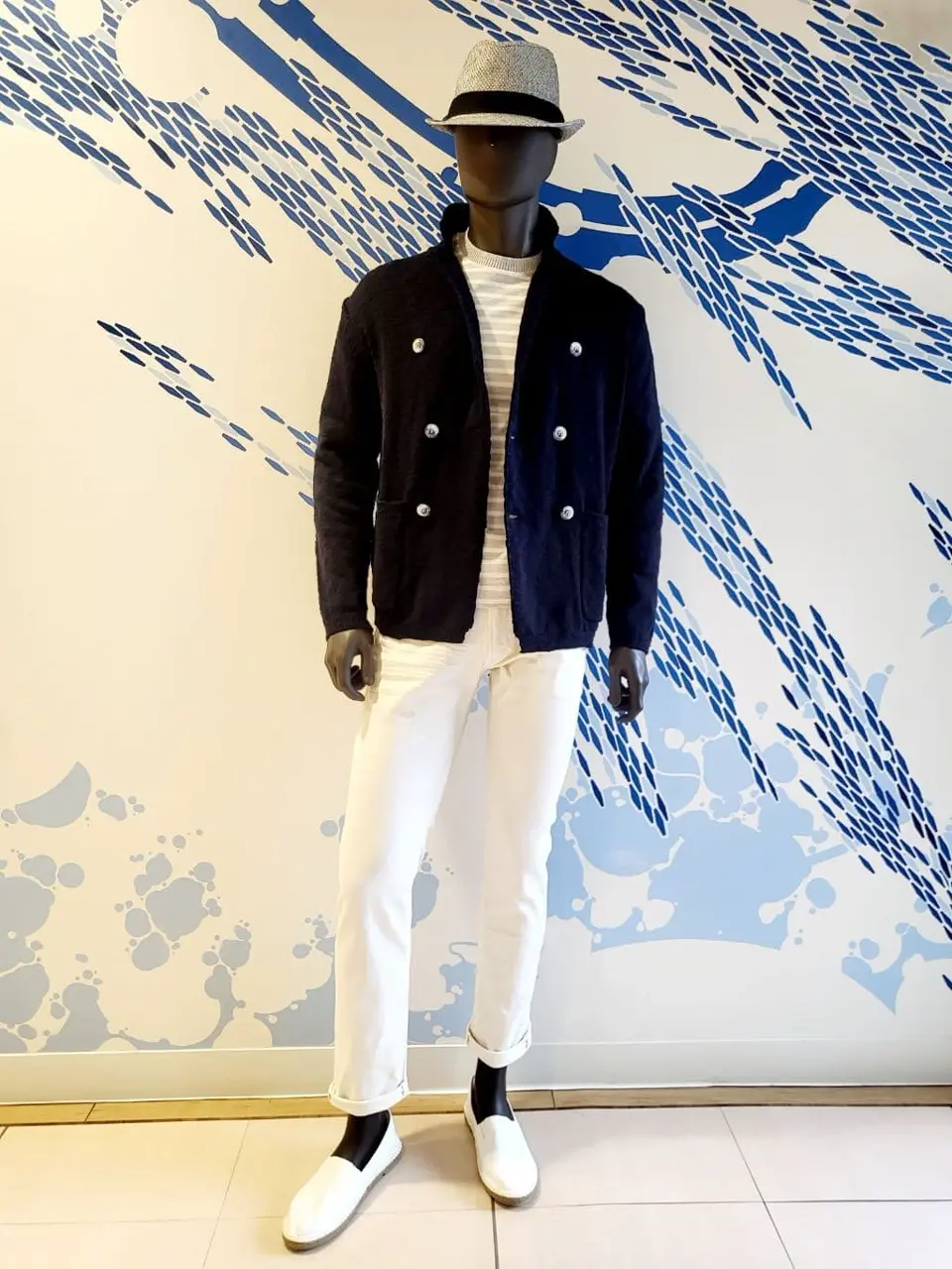 JOSEPH ABBOUD 亀井 コーディネート画像