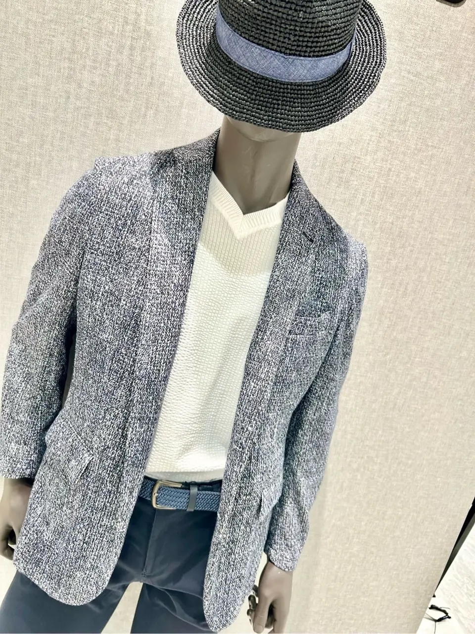 JOSEPH ABBOUD 上田 コーディネート画像