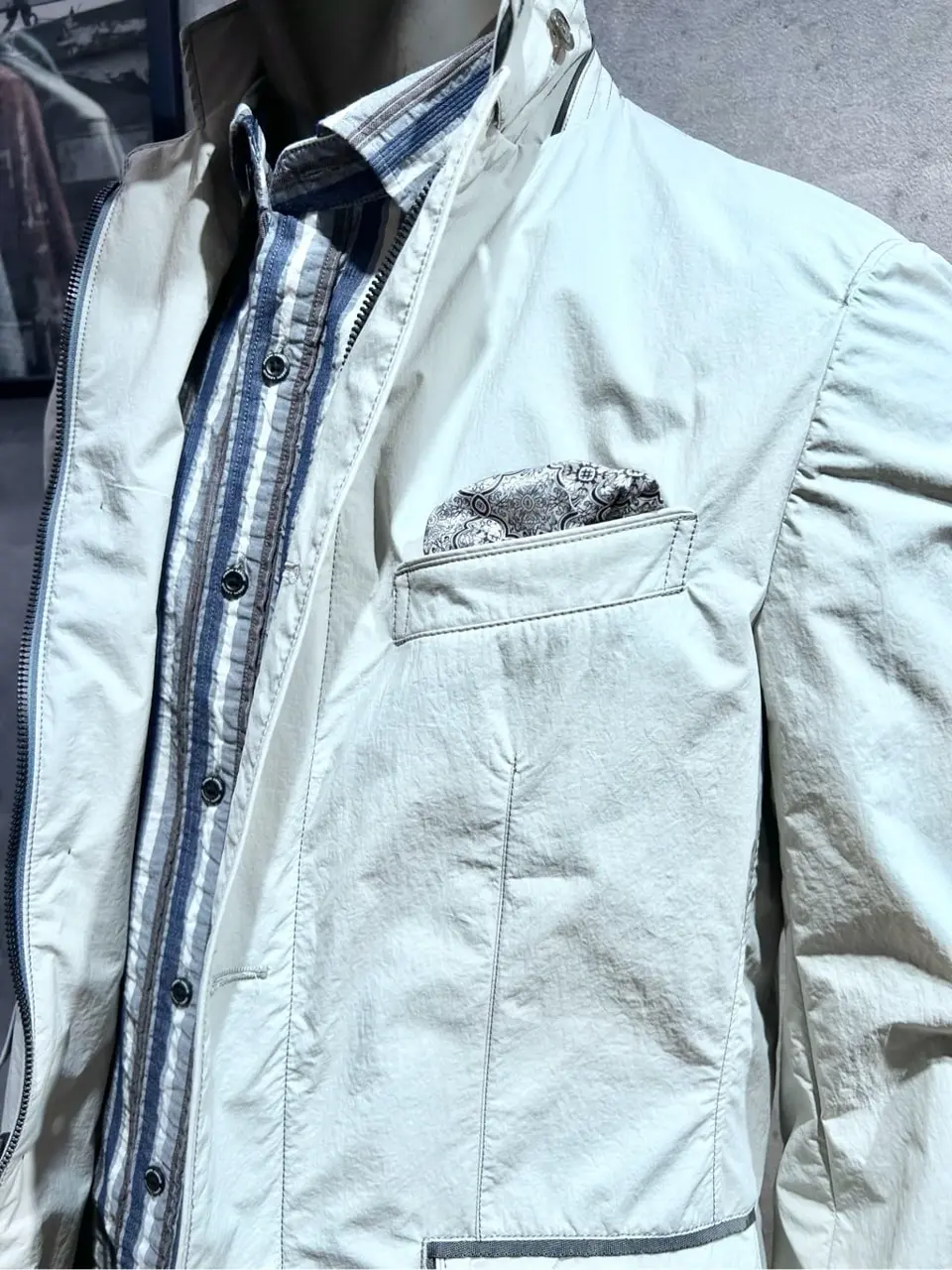 JOSEPH ABBOUD 二澤 コーディネート画像