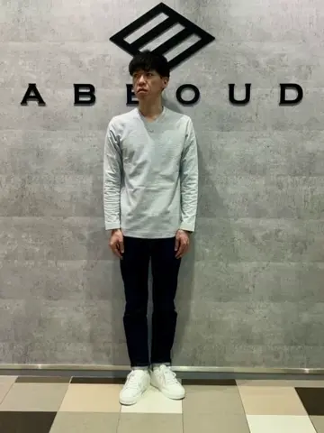 JOSEPH ABBOUD 足立 コーディネート画像