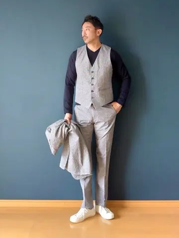 JOSEPH ABBOUD 安東 コーディネート画像